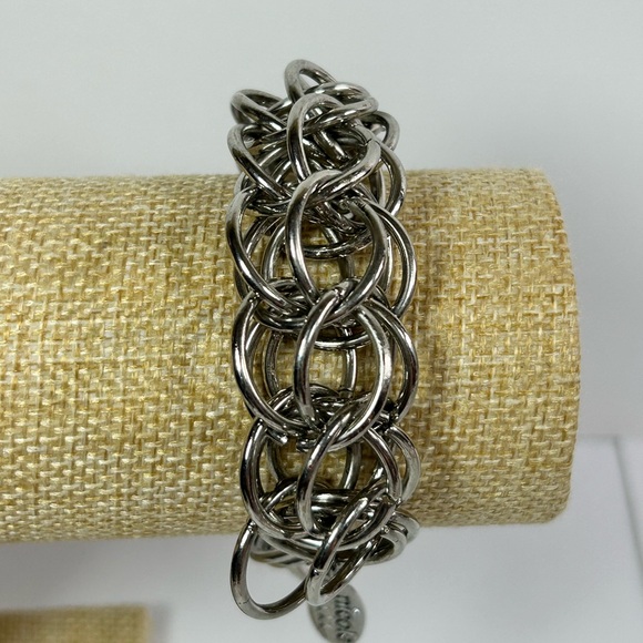 Silver Tone Chain Maiille Bracelet multi round link connected chain - Picture 1 of 3